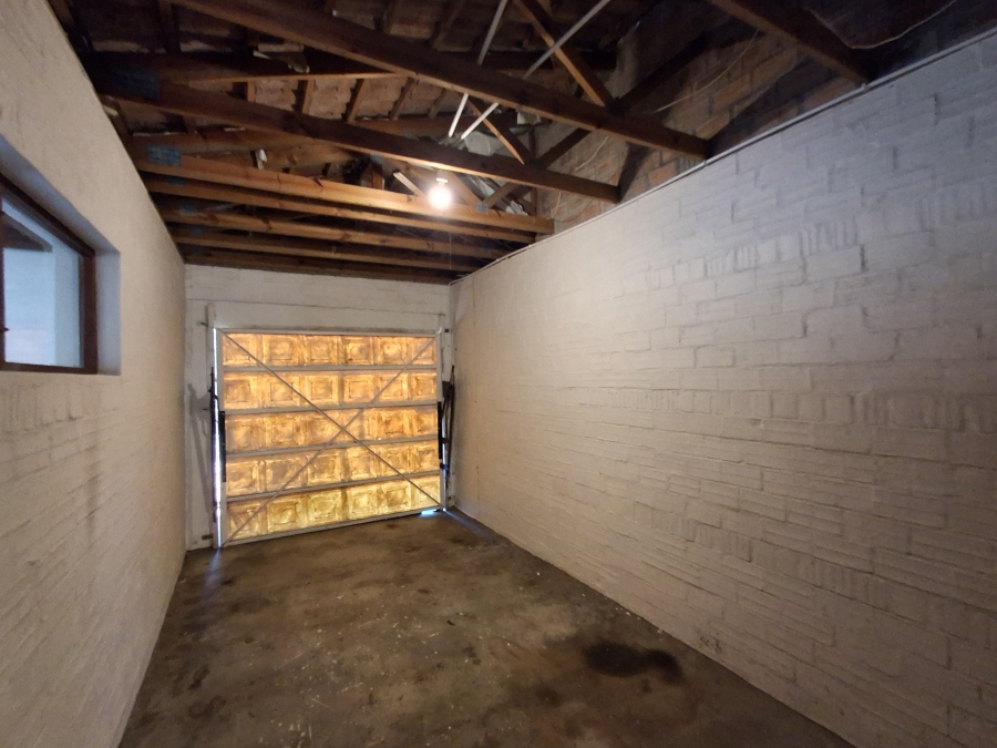 To Let 2 Bedroom Property for Rent in Jagtershof Western Cape